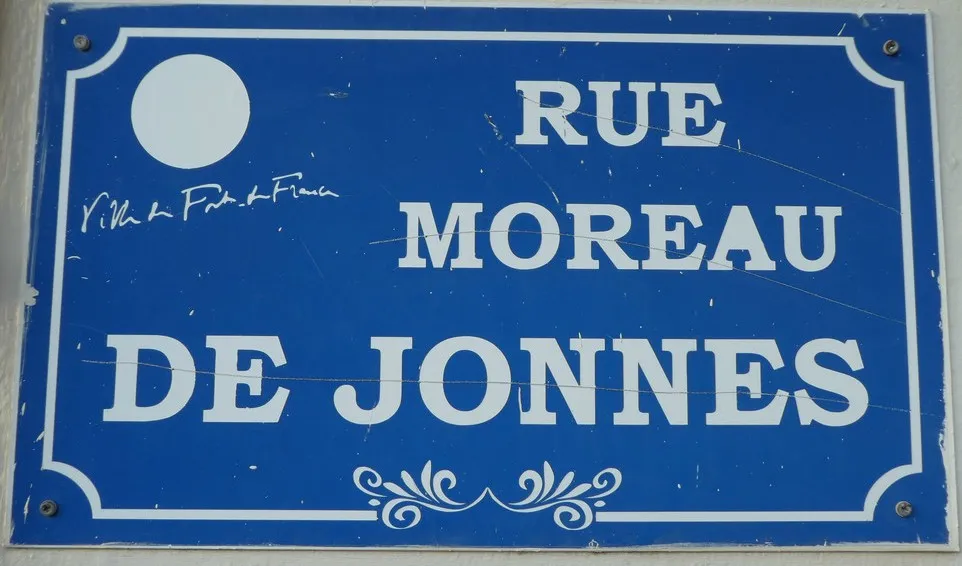 Plaque Rue Moreau de Jonnes