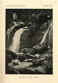 Photographie représentant l'une des cascades du Petit Carbet en Guadeloupe
